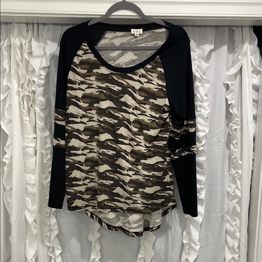 POL Women's Camouflage Long Sleeve Top - Black and Brown